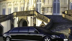 Mercedes S600 guard pullman / Kliknij