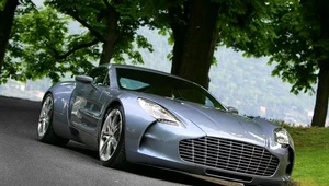 Aston martin one-77