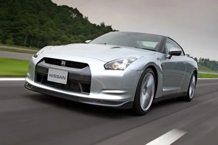 Nissan GT-R