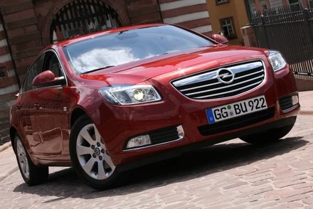 Samochód roku 2009 - opel insignia