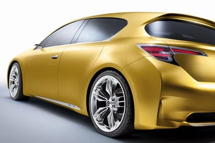 Lexus LF-Ch