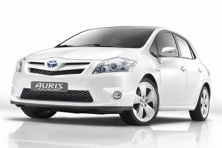 Hybrydowa toyota auris