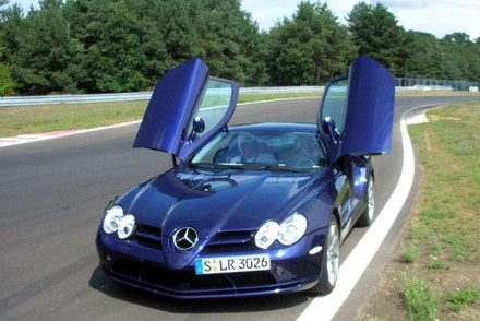 Mercedes SLR