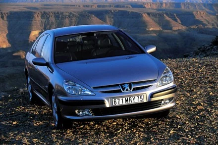 Peugeot 607