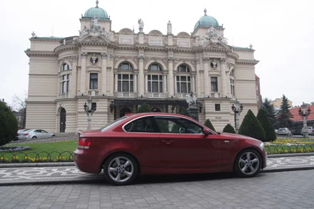 Za auto, które testujemy, można by kupić cztery ceed'y...