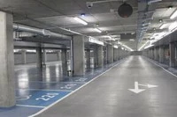 Nowy parking świeci pustkami