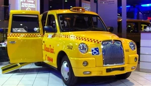 Londyńskie taxi w Warszawie