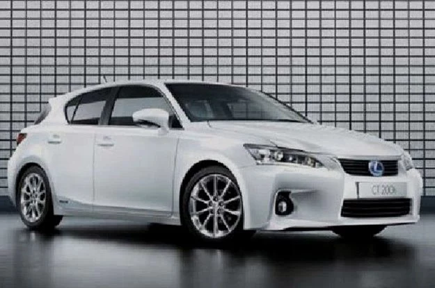 Lexus CT200h