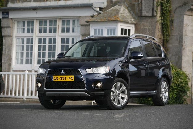 Mitsubishi outlander