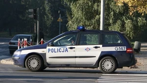 Bo policjant wtargnął na jezdnię