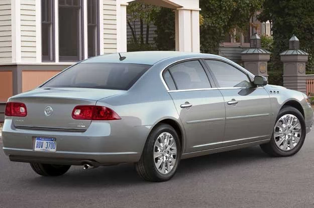 Buick lucerne