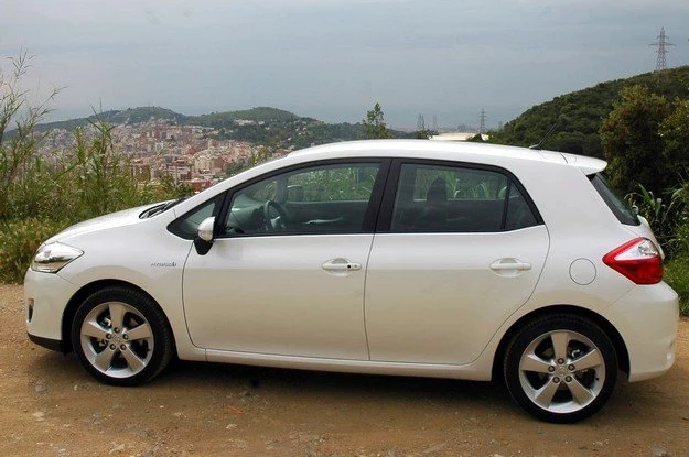 Toyota auris