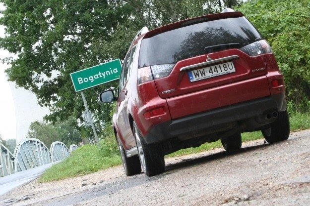 Auto służy jako wóz redakcyjny