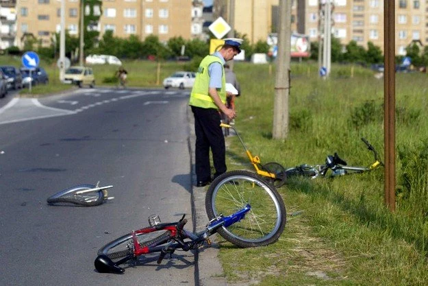 W zeszłym roku na polskich drogach zginęło 371 rowerzystów