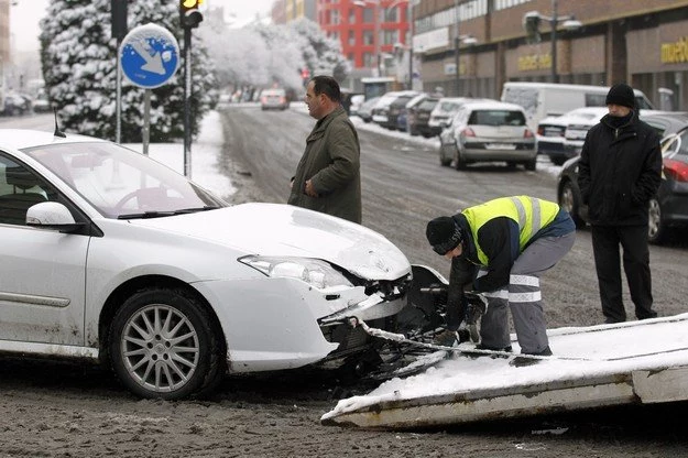 Pierwszy dzień ze śniegiem jest najbardziej niebezpieczny