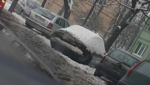 Demolka volvo za parkowanie