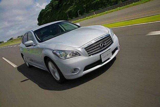 Infiniti M35h Infiniti M35h