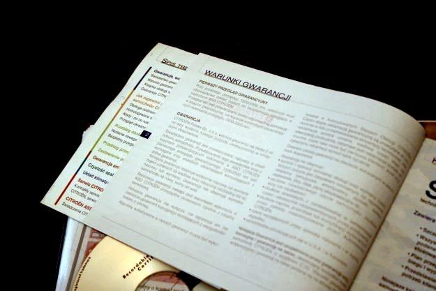 Książkę gwarancyjną warto przejrzeć Książkę gwarancyjną warto przejrzeć