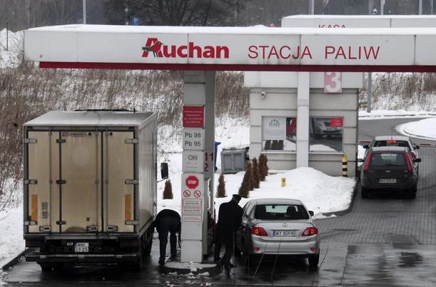 W czym tkwi tajemnica tanich stacji? / Fot: Włodzimierz Wasyluk W czym tkwi tajemnica tanich stacji? / Fot: Włodzimierz Wasyluk