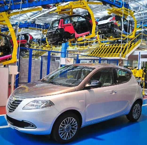 Lancia ypsilon...