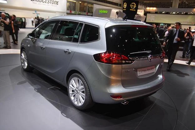 Opel zafira tourer Opel zafira tourer