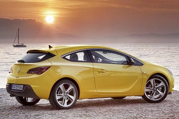 Opel astra GTC