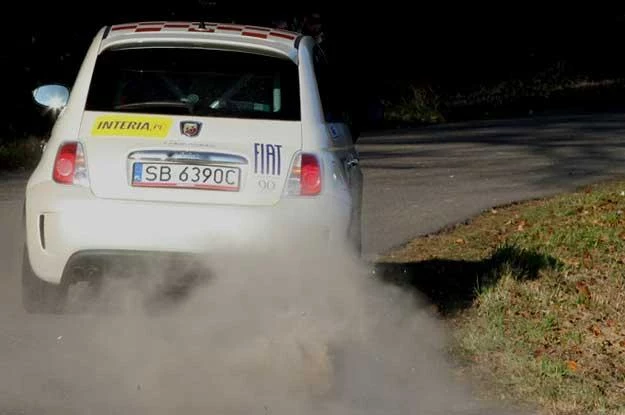 Abarth 500 "esse-esse"  załogi Jacek Jurecki - Arkadiusz Raszewski. Fot. Marek Wicher