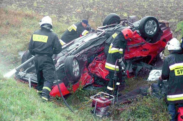 Codziennie na polskich drogach ginie 15 osób