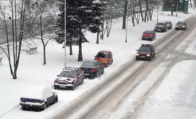 Na drogach panują trudne warunki