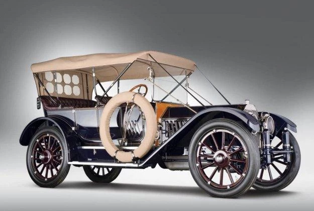 1912 Oldsmobile Limited Five-Passenger Touring