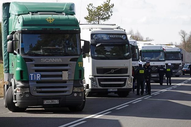 Wielkie ciężarówki rozjadą polskie drogi?