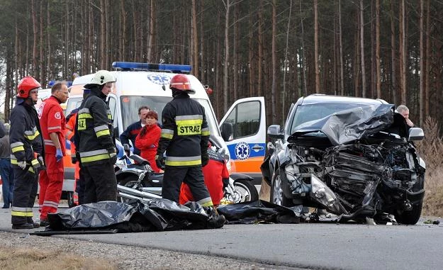 Codziennie informowani jesteśmy o tragicznych zdarzeniach na drogach. Fot. Pawel Skraba