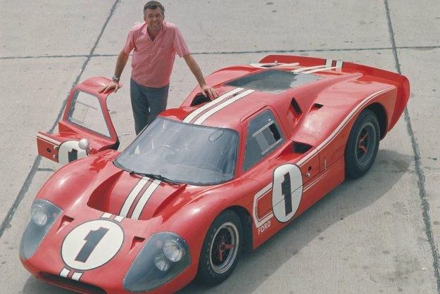 Caroll Shelby nie żyje Caroll Shelby nie żyje