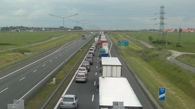 Piątkowy korek do bramek na A4