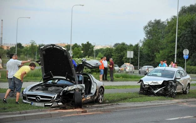 Kwoty wypłacane z polis OC wciąż rosną / Fot: Lech Gawuc