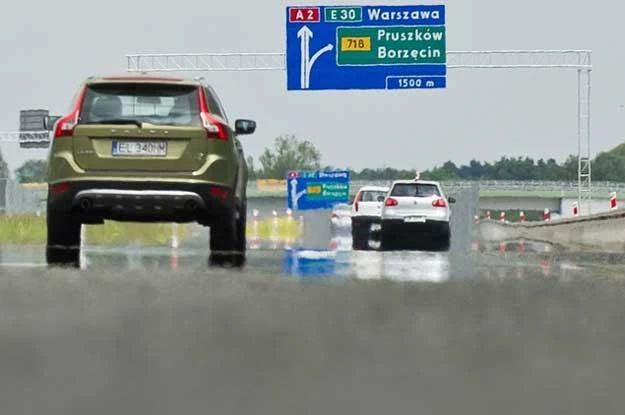 Autostrada A2 przejezdna w całości . Fot. Bartosz Krupa