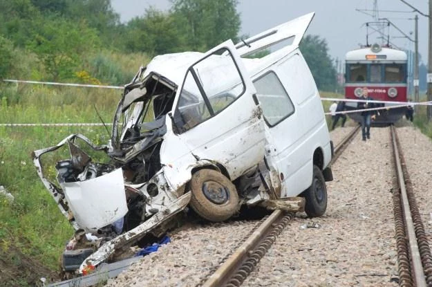 Wypadek, w którym zginęło 9 osób jadących busem