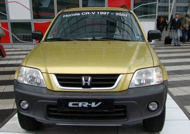 Pierwsza generacja CR-V Pierwsza generacja CR-V