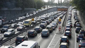 Od piątku nowe przepisy dotyczące ruchu w centrach miast