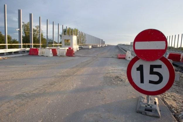 Budowa autostrad trwa i jeszcze potrwa / Fot: Tadeusz Koniarz