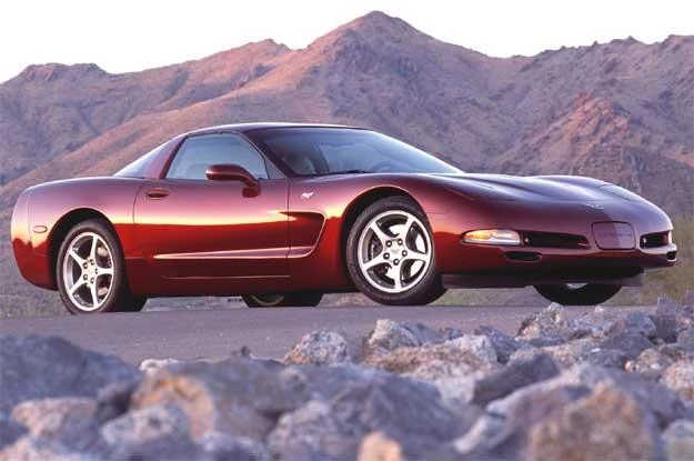 Chevrolet Corvette 50th Anniversary Edition. Rocznik 2003