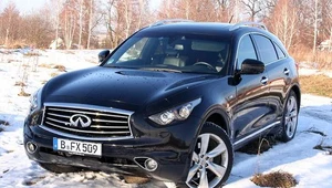 Infiniti FX50S. Dla bogatych fanów mocy