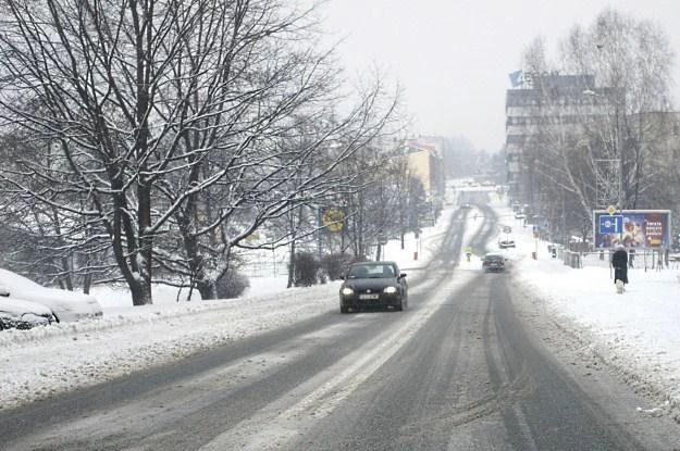 Na drogach panują trudne warunku atmosferyczne