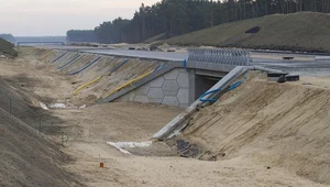 Stare błędy na nowych drogach. Polak i po szkodzie głupi