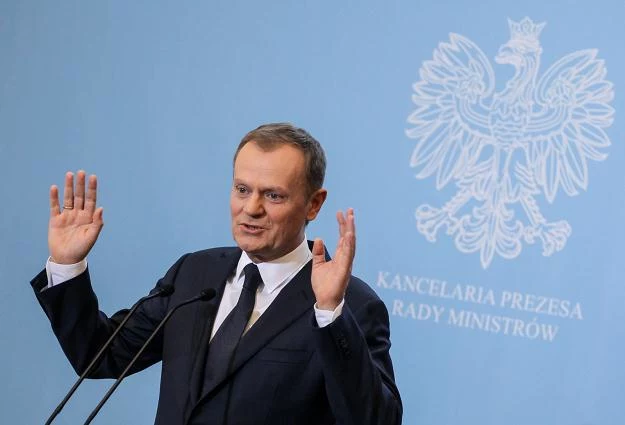 Premier Tusk podczas konferencji prasowej