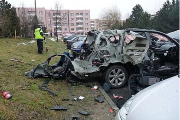 Auto zostało doszczętnie zniszczone