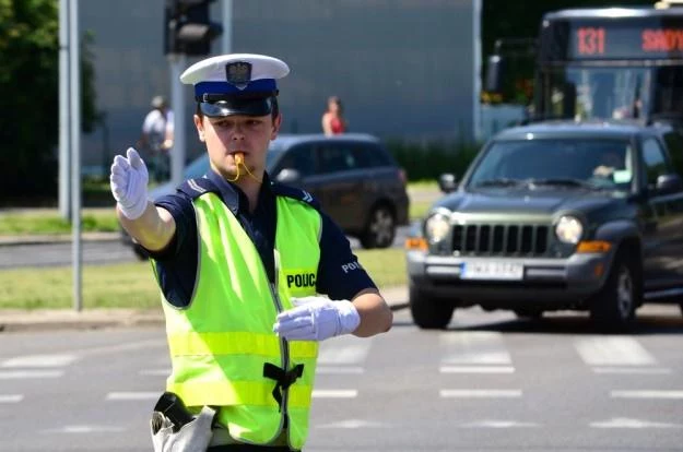 Policja radzi, żeby zwolnić... / Fot: Mariusz Gaczyński