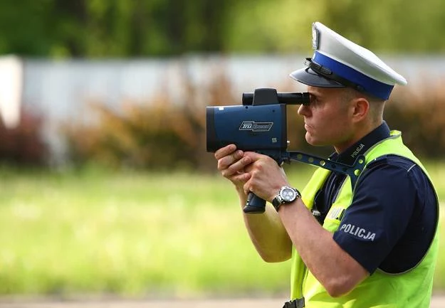 Policja wie, jak walczyć z piratami... / Fot: Stanisław Kowalczuk