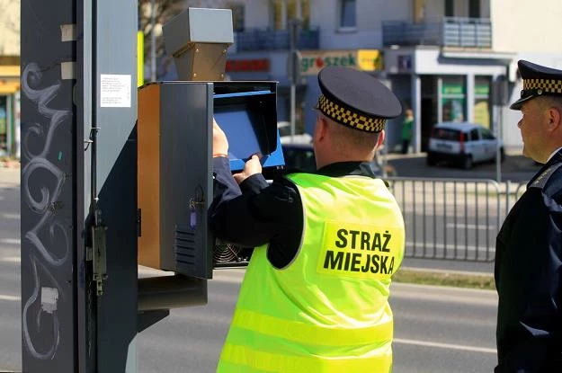 Fotografowanie to ulubione zajęcie strażników / Fot: Witek Sroga