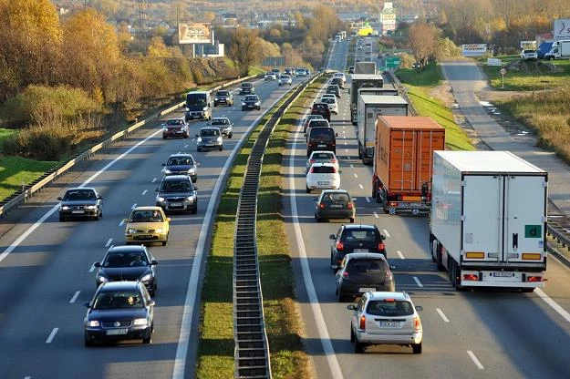 Paradoksalnie: Im szybciej, tym bezpieczniej / Fot: Wojciech Stróżyk